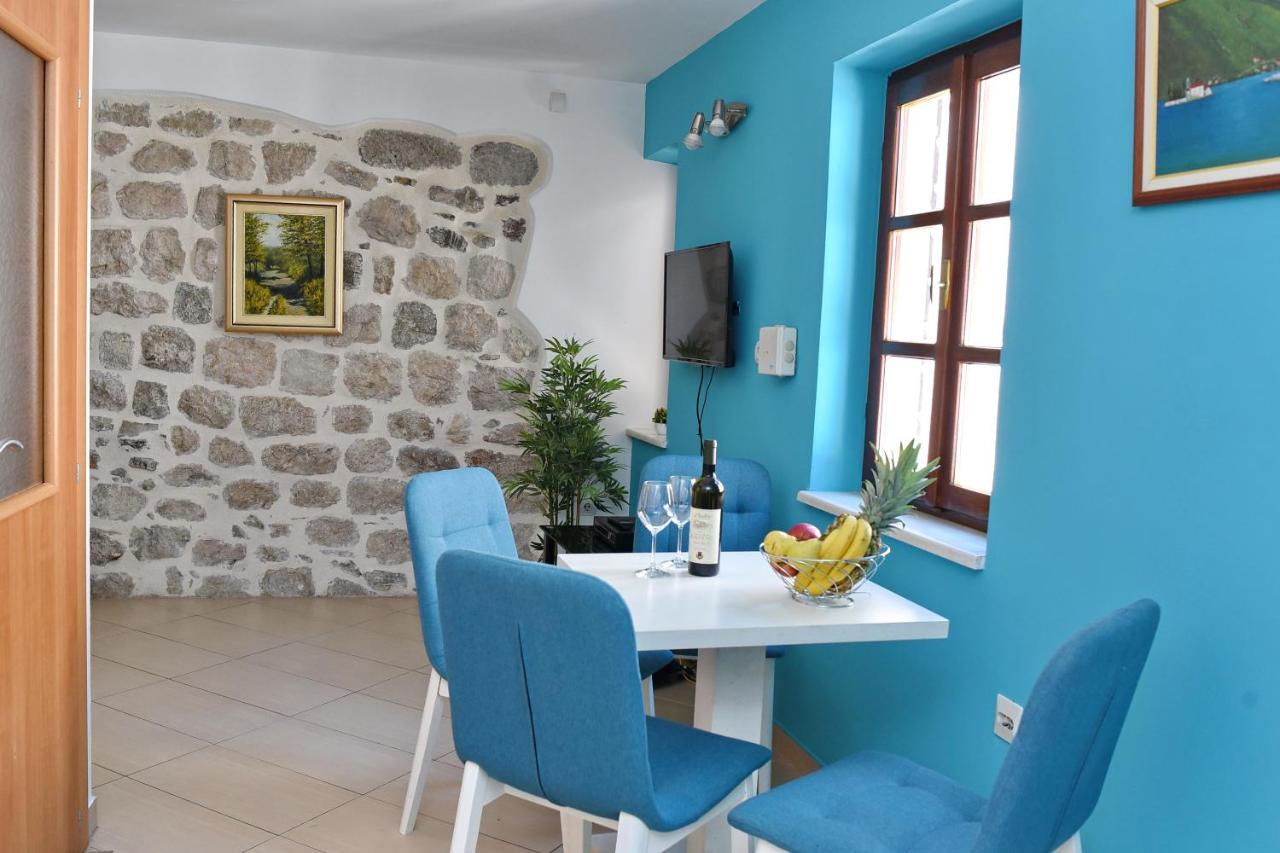 Church Bells Apartment Kotor Bagian luar foto