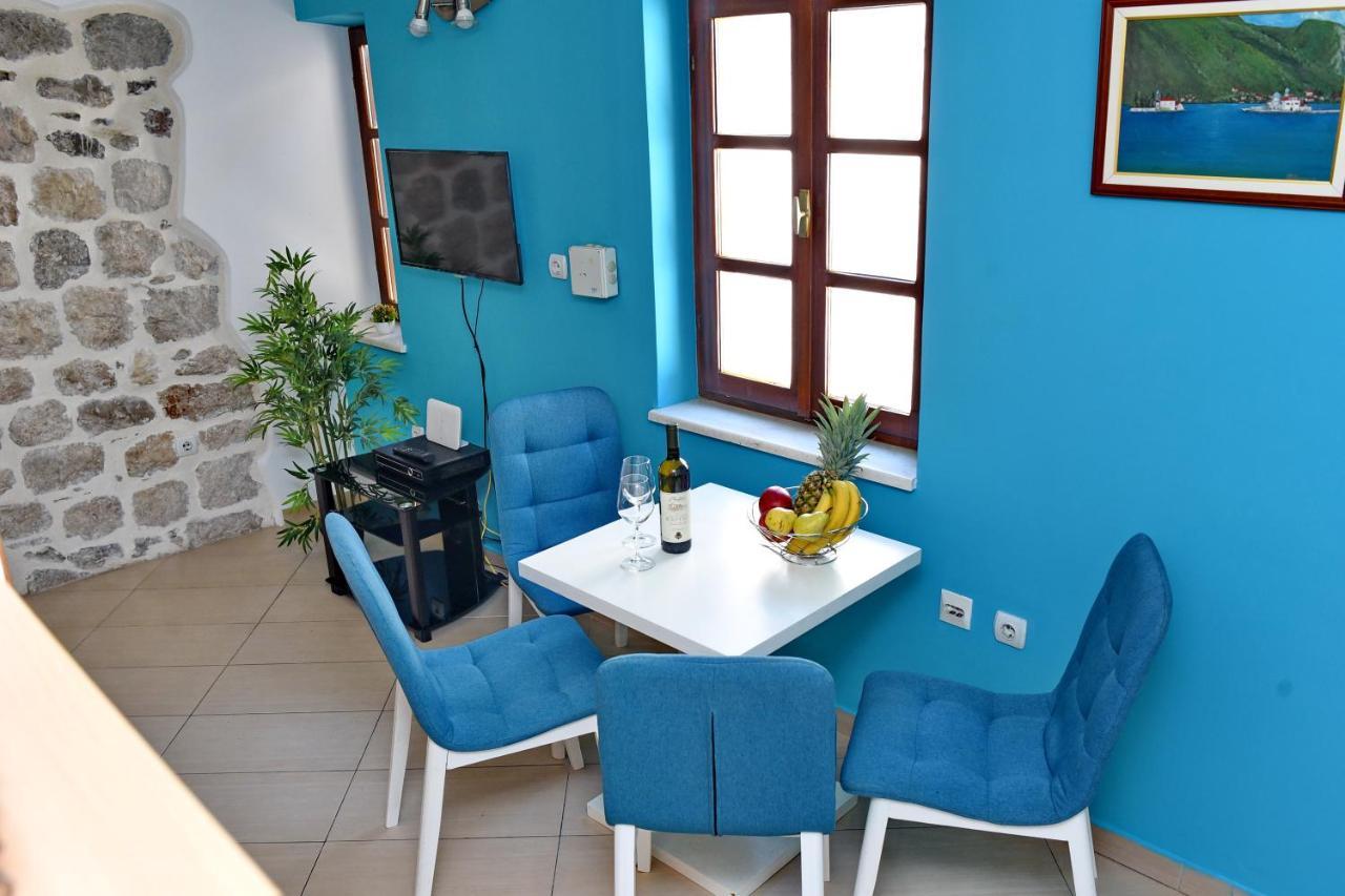 Church Bells Apartment Kotor Bagian luar foto