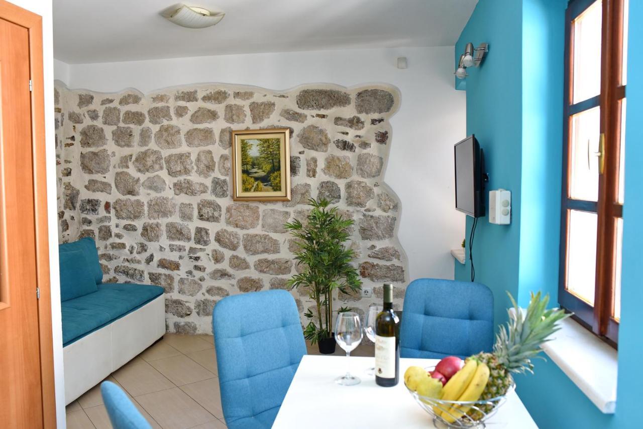 Church Bells Apartment Kotor Bagian luar foto