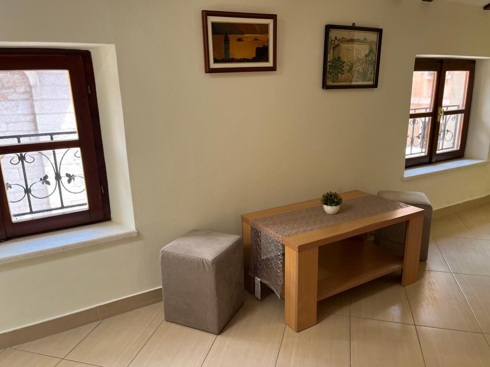 Church Bells Apartment Kotor Bagian luar foto